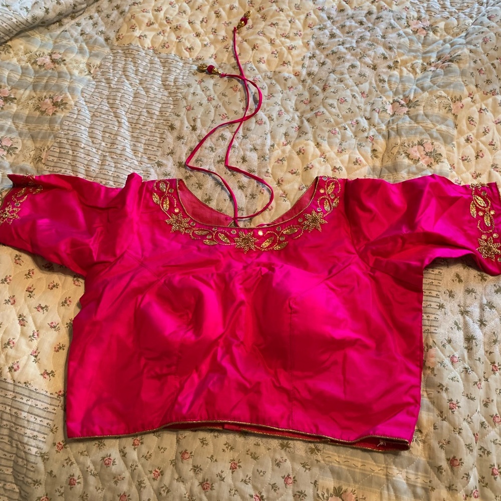 Handwork blouse - Picture 3 of 8